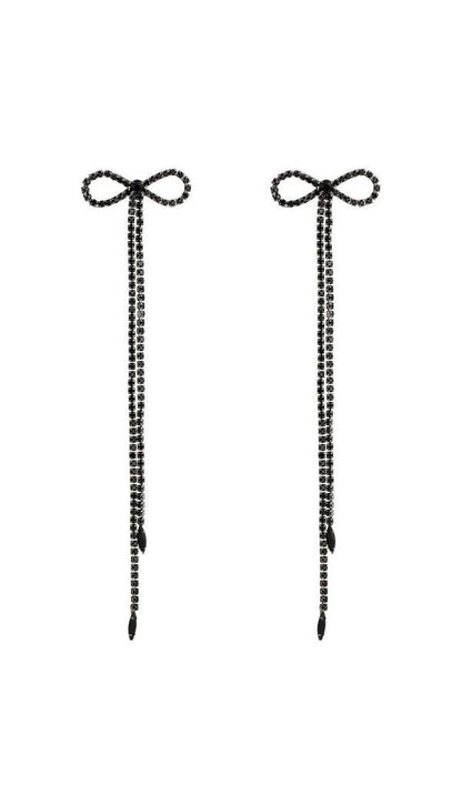 Gracefully Styled Garment for Any Occasion