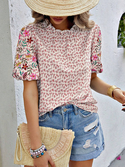 Elegantly Styled T-Shirt for Everyday Wear
