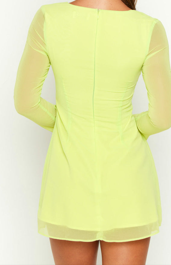 Sophisticated Dress with a Clean Classic Look