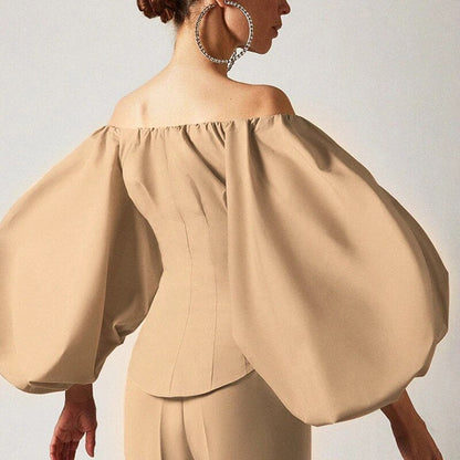 Classic Vintage & Enduringly Stylish Blouse