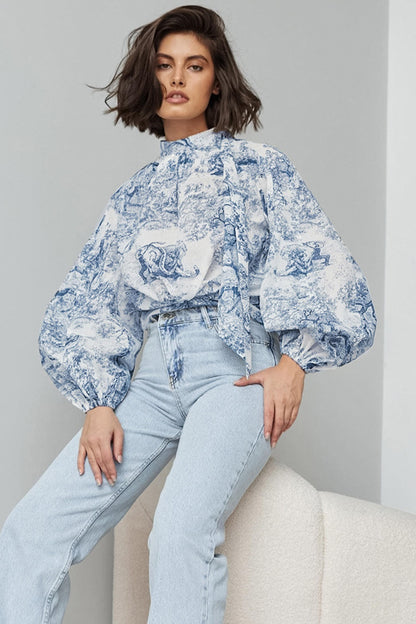 Gracefully Styled Blouse for Any Occasion