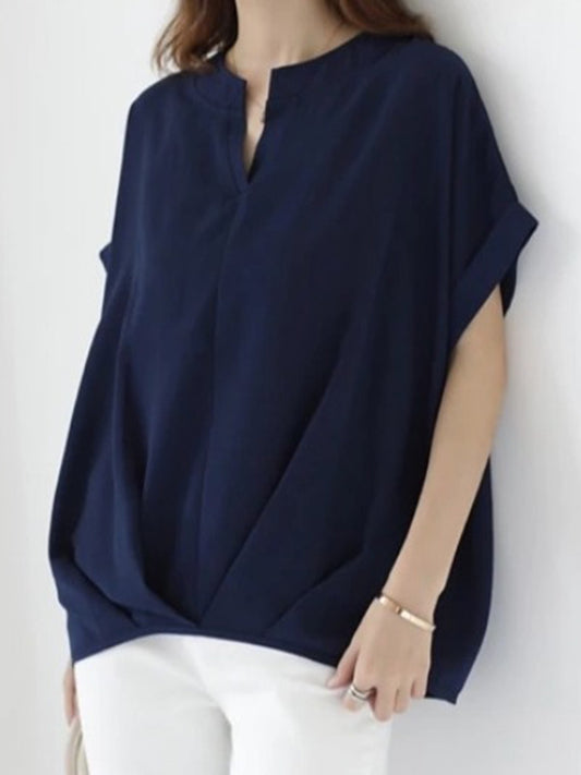 Well Tailored T-Shirt with a Graceful Silhouette