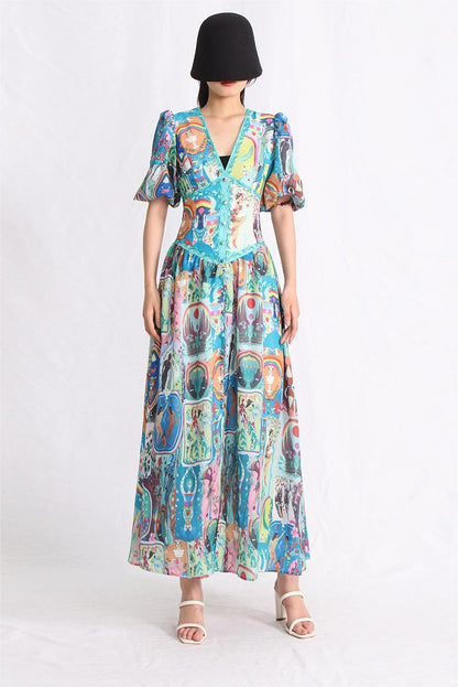 Classic Vintage & Enduringly Stylish Dress