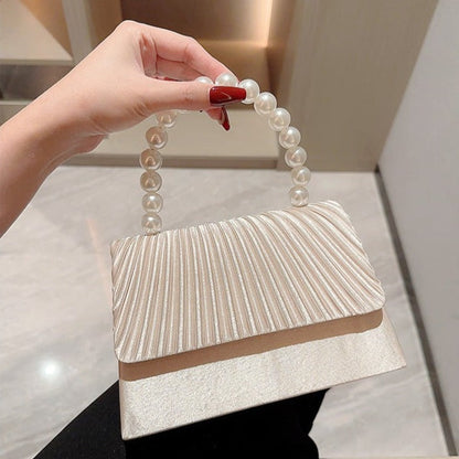 Beautifully Crafted Bag in a Classic Style