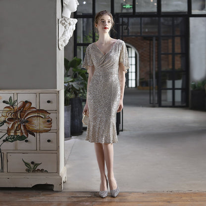 Beautifully Crafted Dress in a Classic Style