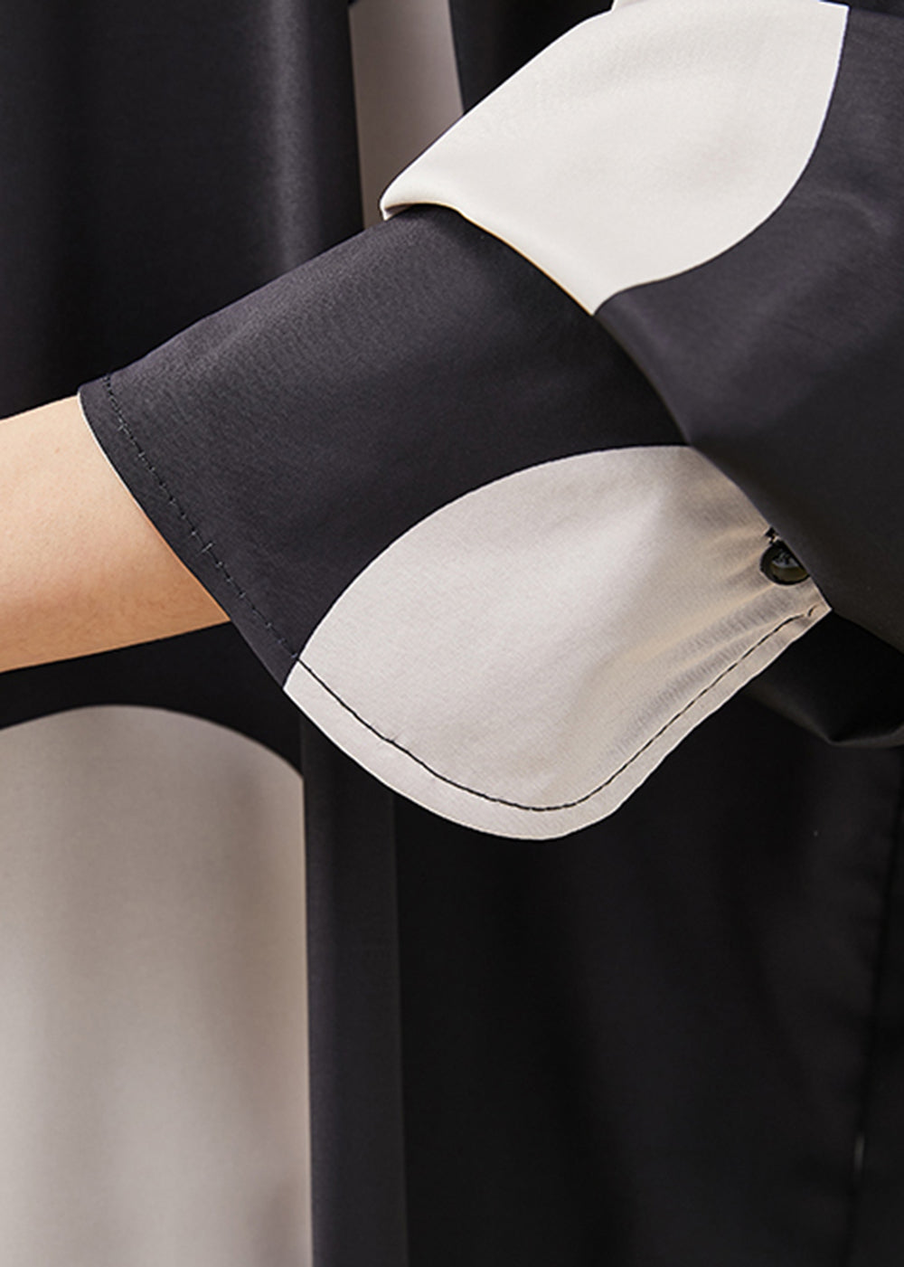 Classic Vintage Shirt with a Flattering Fit