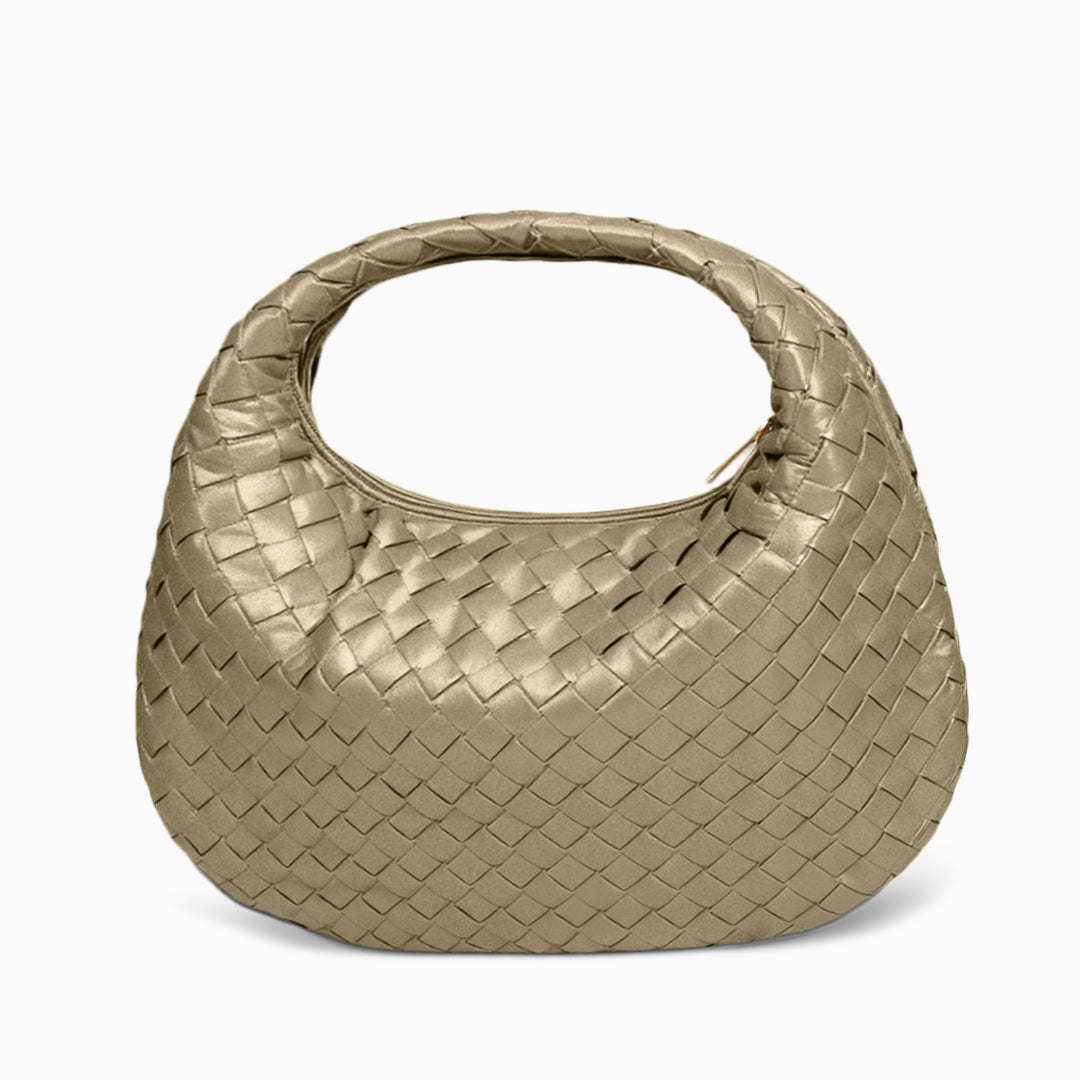 Effortlessly Elegant Bag with a Timeless Design