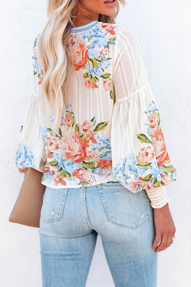 Beautifully Finished Top in a Timeless Design