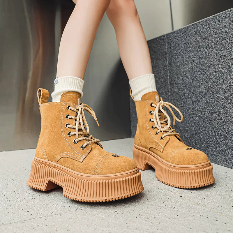 Classic Vintage Boots with a Flattering Fit