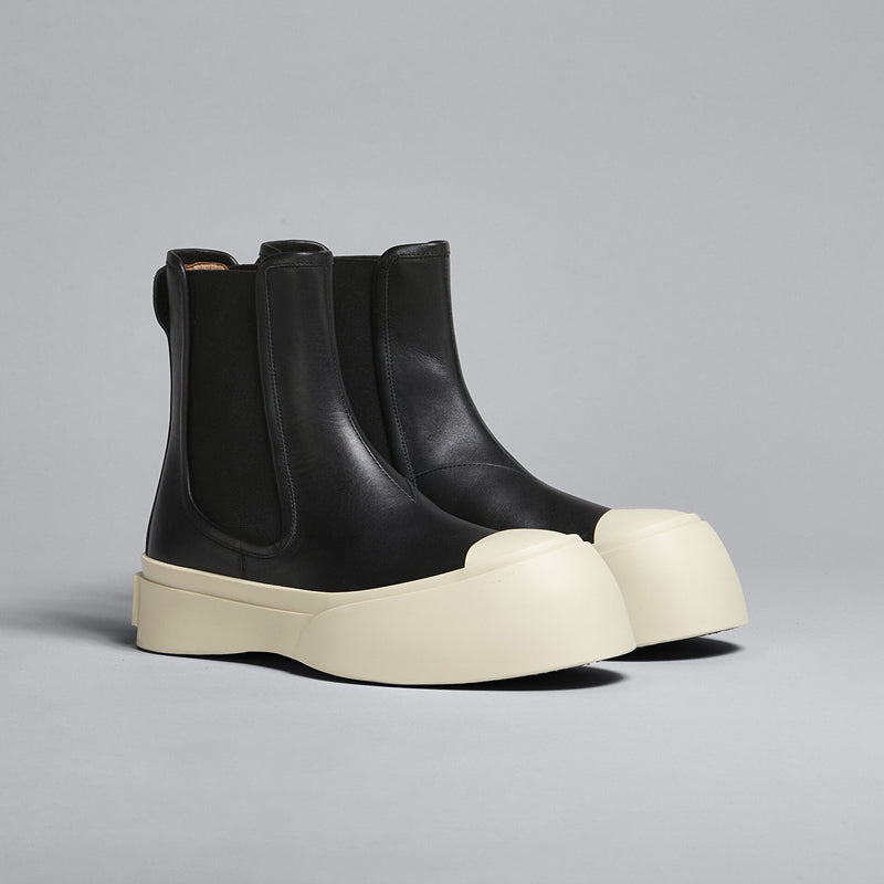 Beautifully Crafted Boots in a Classic Style