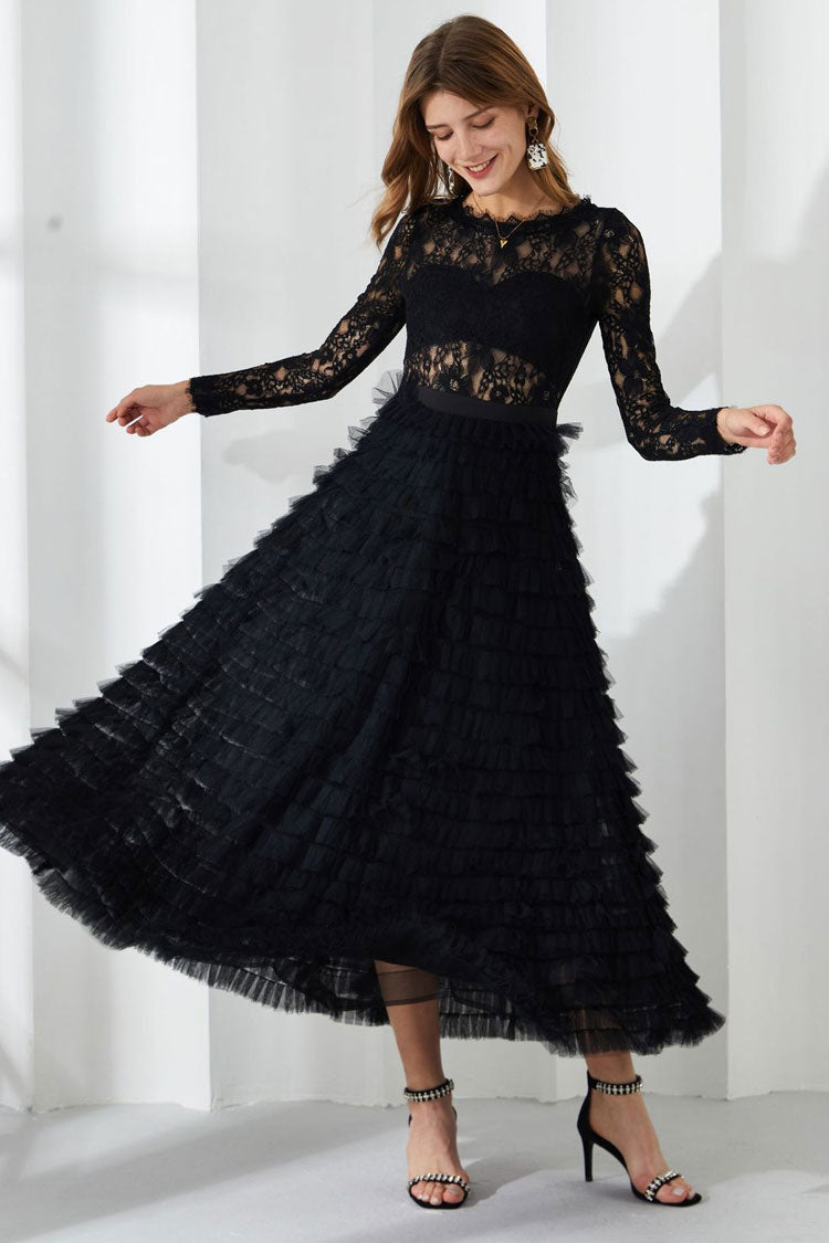 Beautifully Crafted Dress in a Classic Style