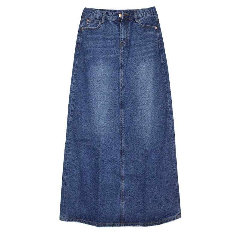 Beautifully Finished Garment in a Timeless Design