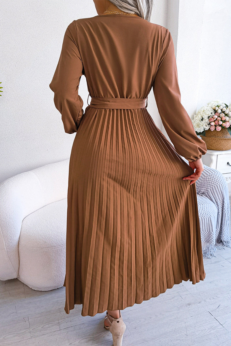 Polished Dress with an Effortless Classic Look