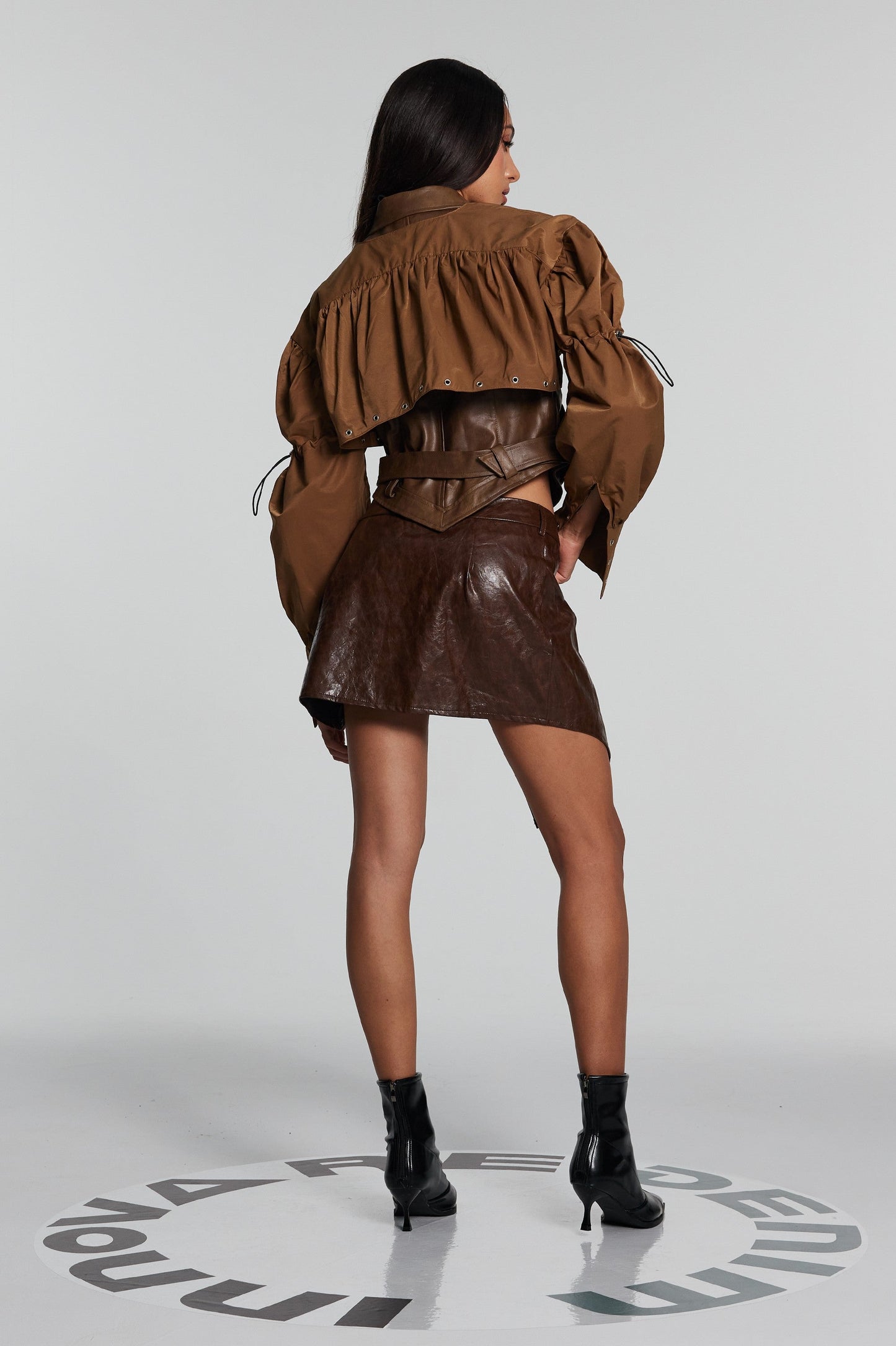 Effortlessly Elegant Jacket with a Timeless Design
