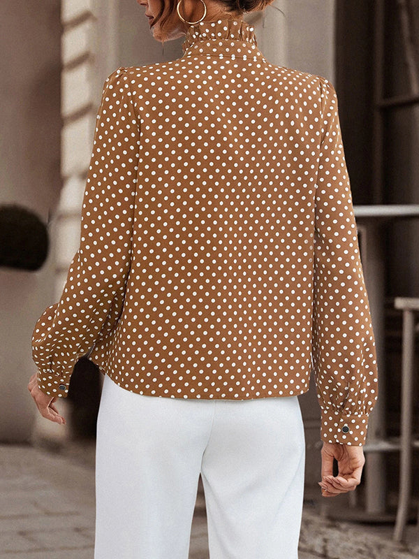 Beautifully Crafted Blouse in a Classic Style