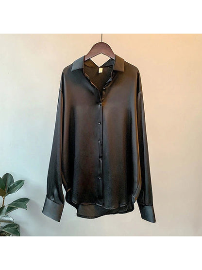 Classic Vintage & Enduringly Stylish Blouse