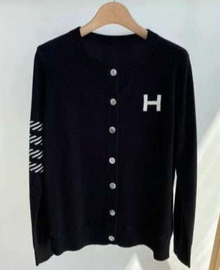 Classic Vintage & Enduringly Stylish Cardigan