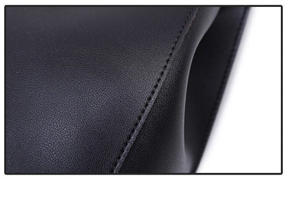 Gracefully Styled Bag for Any Occasion