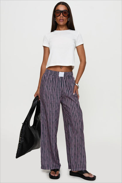 Polished Pants with an Effortless Classic Look