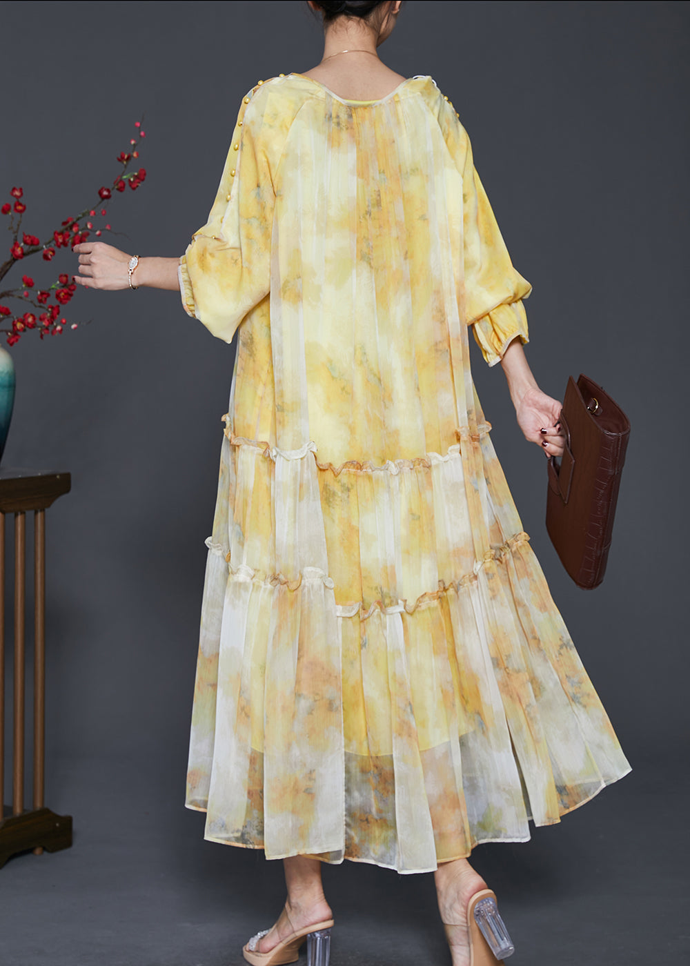 Beautifully Crafted Dress in a Classic Style