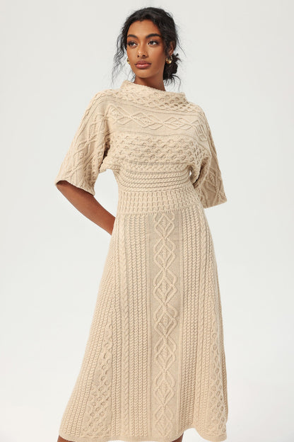 Classic Vintage & Enduringly Stylish Dress