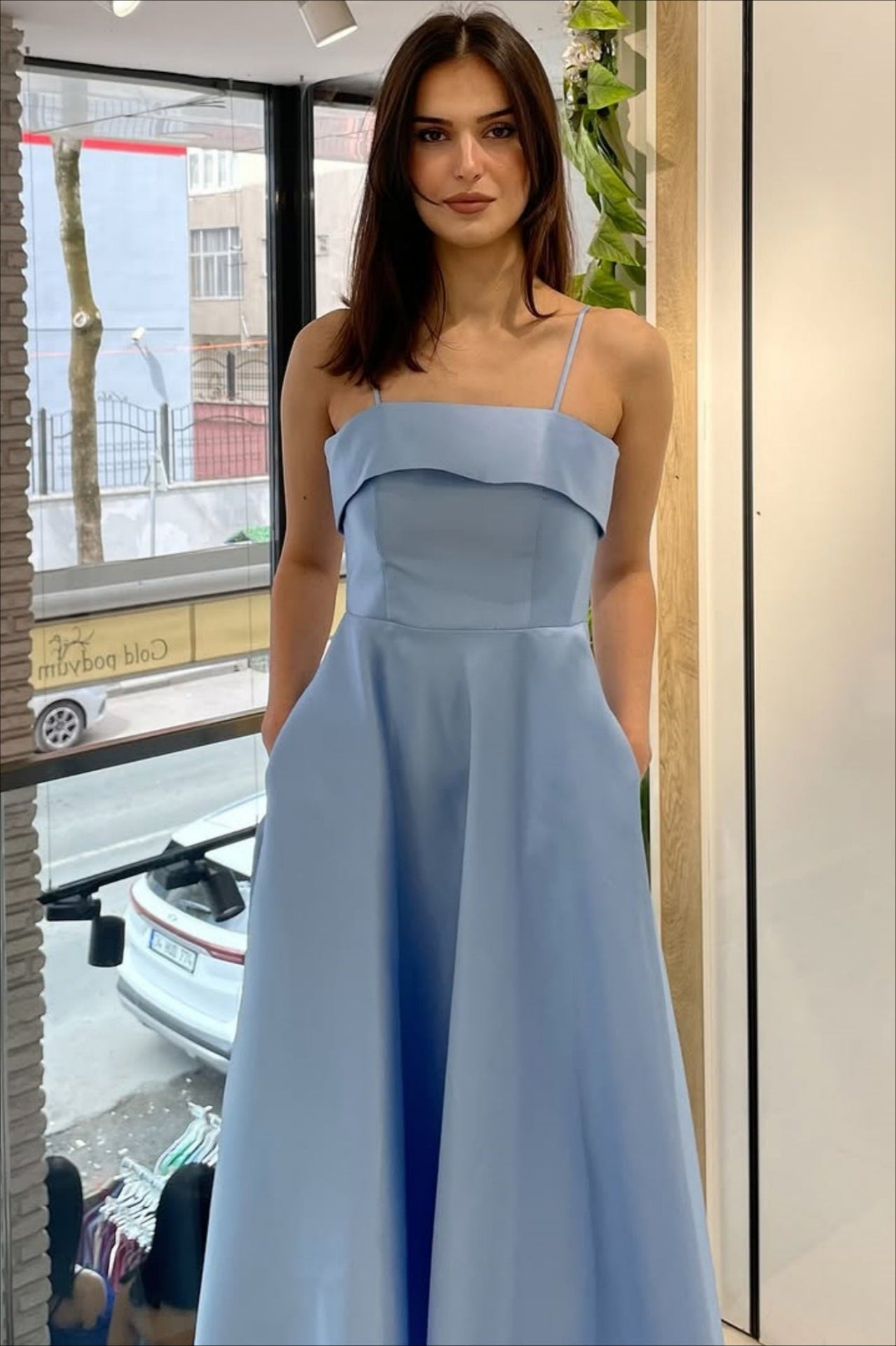 Classic Vintage & Enduringly Stylish Dress