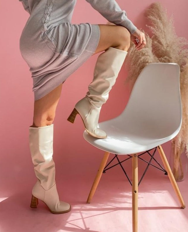 Polished Boots with an Effortless Classic Look