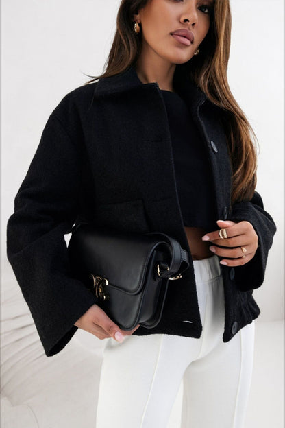 Effortlessly Elegant Coat with a Timeless Design