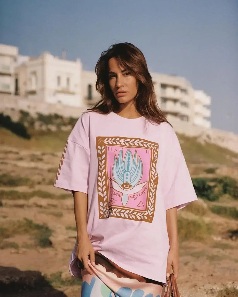 Beautifully Finished T-Shirt in a Timeless Design