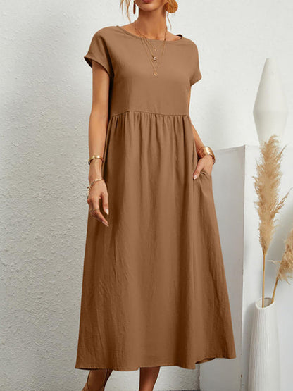 Beautifully Finished Dress in a Timeless Design