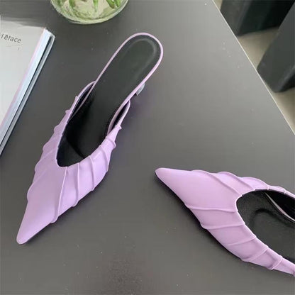 Polished Heels with an Effortless Classic Look