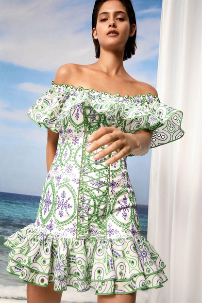Classic Vintage & Enduringly Stylish Dress