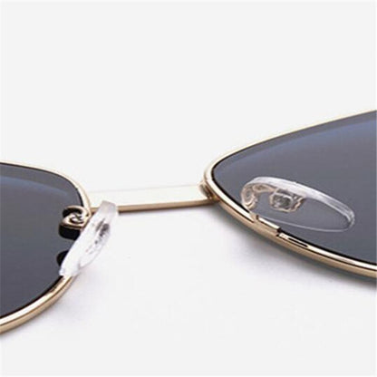 Well Tailored Garment with a Graceful Silhouette