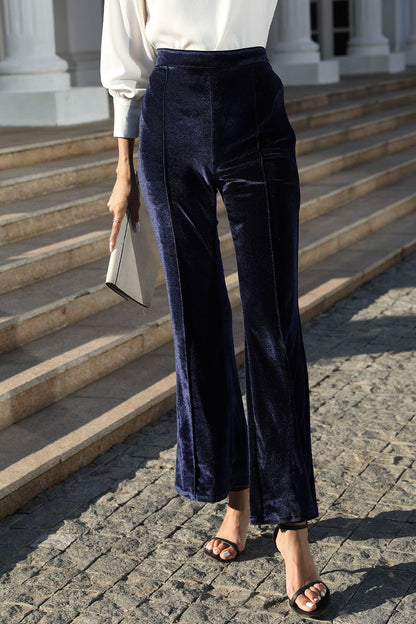 Gracefully Styled Garment for Any Occasion