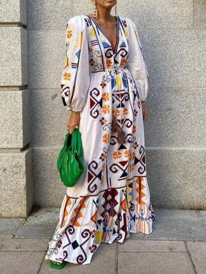 Classic Vintage Dress with a Flattering Fit