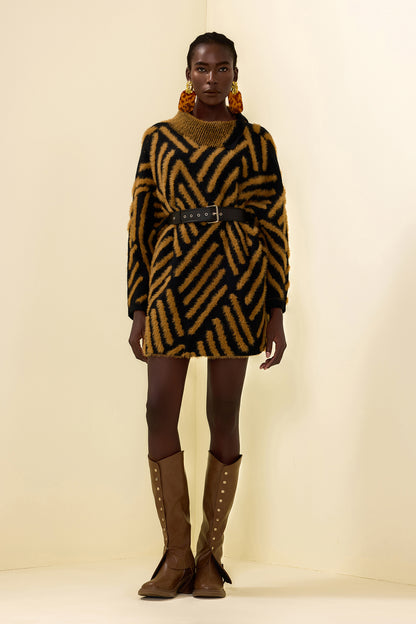 Classic Vintage Sweater with a Flattering Fit