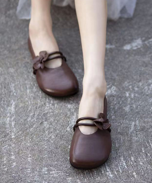 A Vintage Style Shoes with Delicate Timeless Details