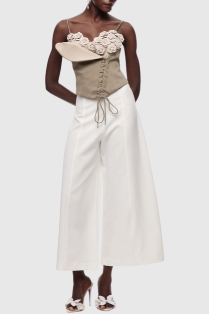 Classic Vintage Top with a Flattering Fit