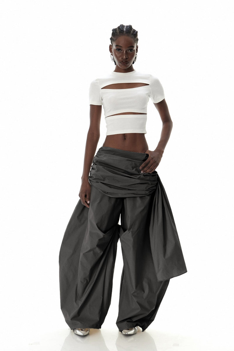 Classic Vintage Pants with a Flattering Fit