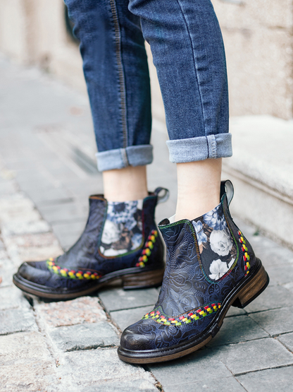 Gracefully Styled Boots for Any Occasion