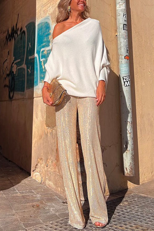 Effortlessly Elegant Sweater with a Timeless Design