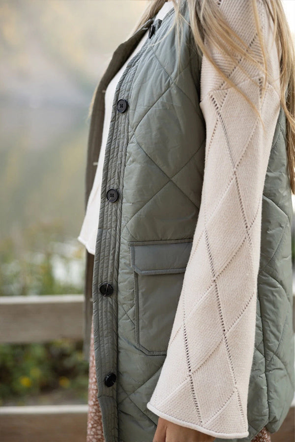 Classic Vintage & Enduringly Stylish Coat
