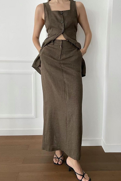 Beautifully Finished Garment in a Timeless Design