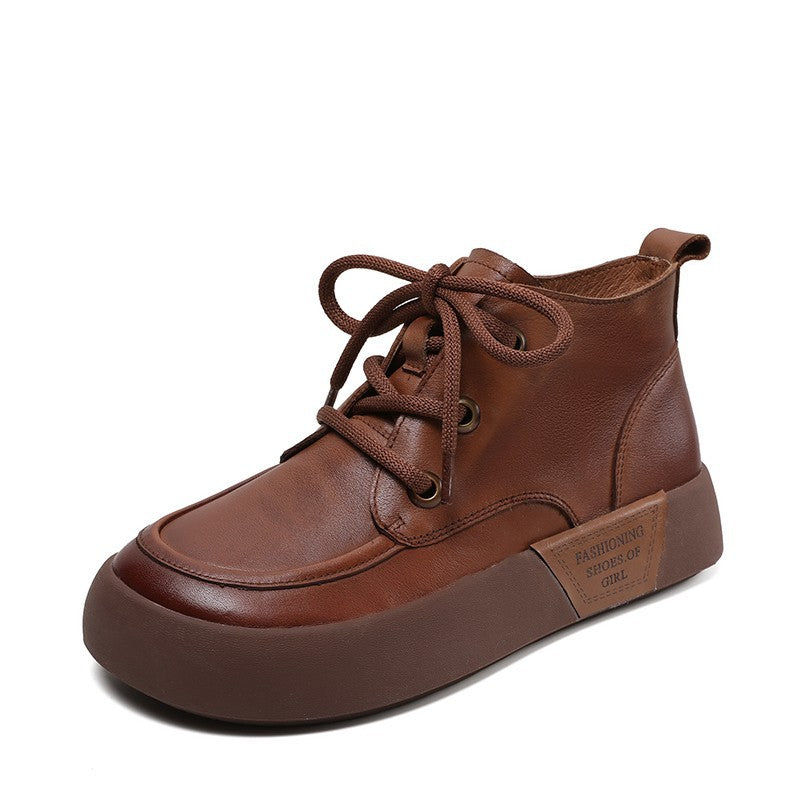 Polished Boots with an Effortless Classic Look