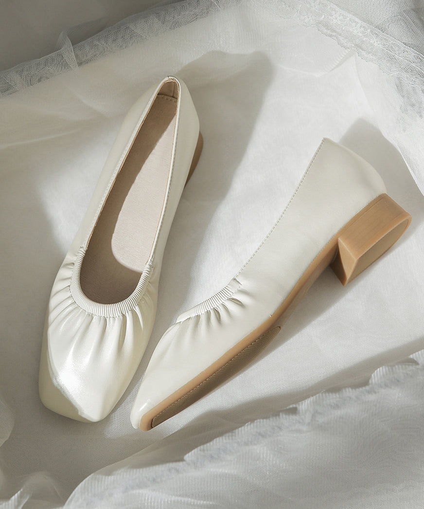 Sophisticated Garment with a Clean Classic Look