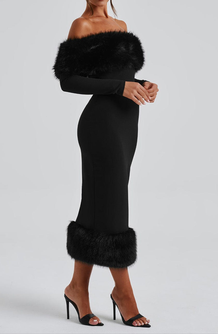 Classic Vintage Dress with a Flattering Fit