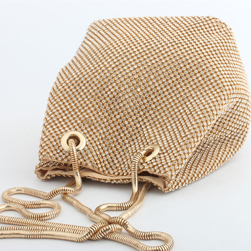 Gracefully Styled Bag for Any Occasion