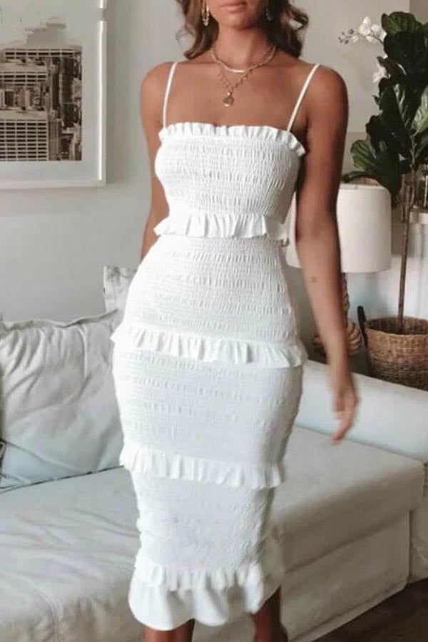 Well Tailored Dress with a Graceful Silhouette