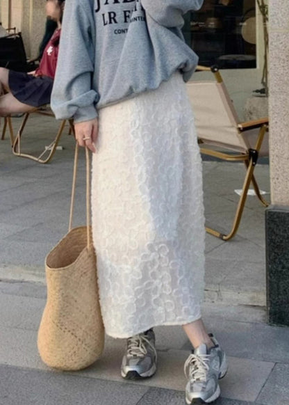 Well Tailored Garment with a Graceful Silhouette