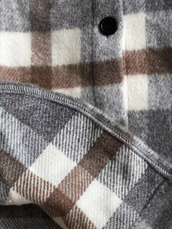 Gracefully Styled Jacket for Any Occasion